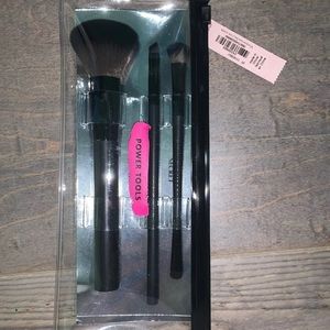 Victoria’s Secret Makeup Brushes
